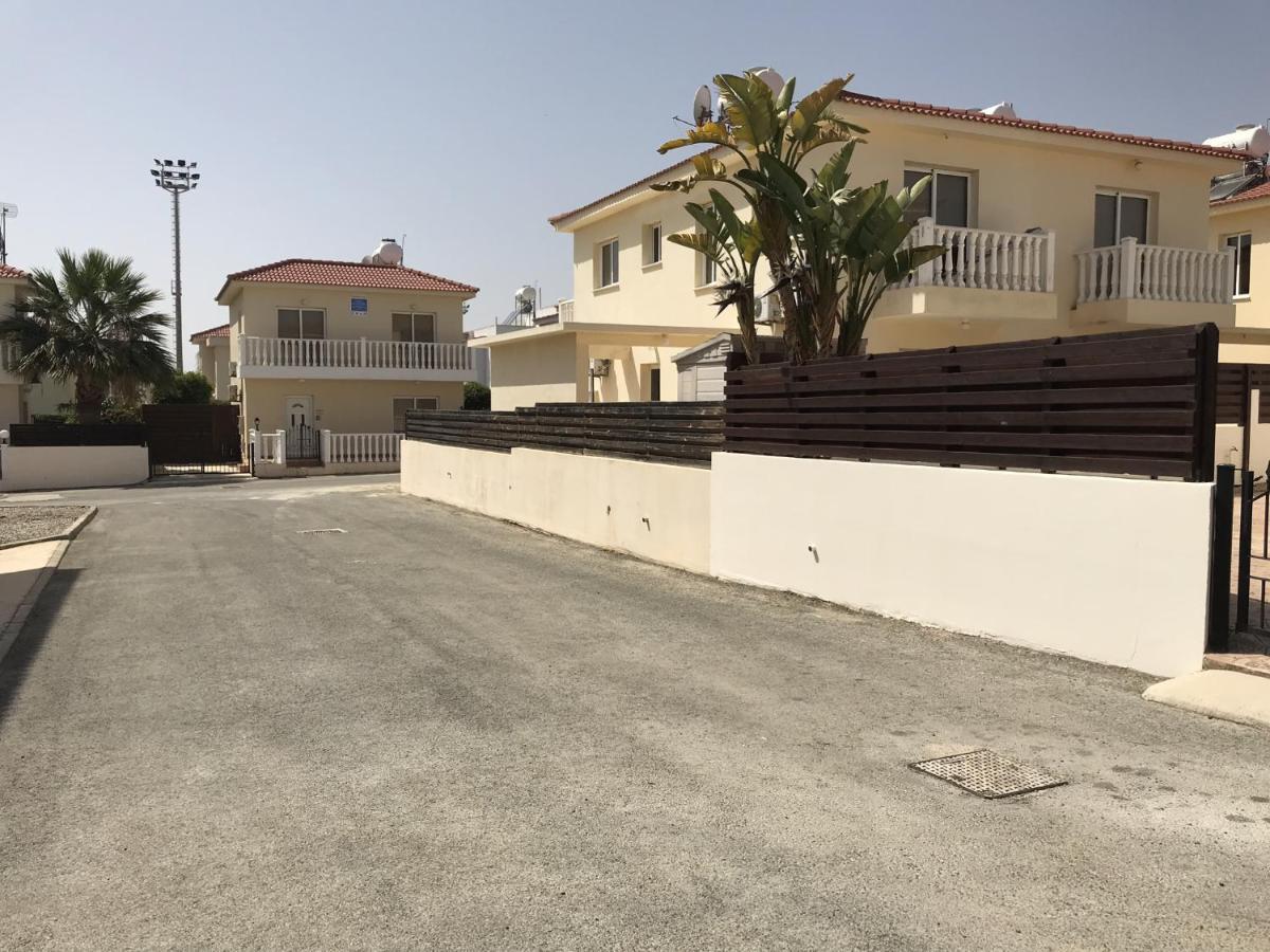 Villa Nissi Beach 28 Ayia Napa Bagian luar foto